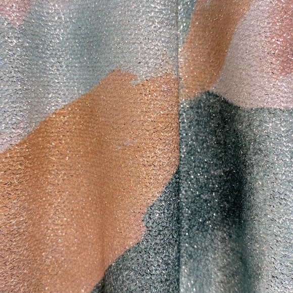 Bebe PRINTED BLOUSON LUREX MINI DRESS brush print color - Picture 9 of 10